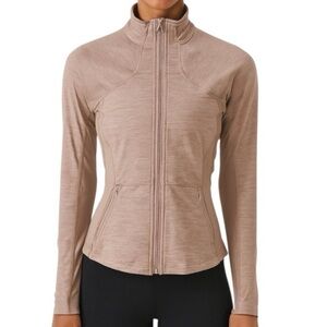 Lululemon Catch Me Air Jacket Size 6 Champagne Cream